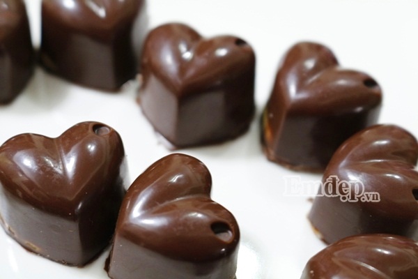 cach-lam-keo-chocolate007-085156556
