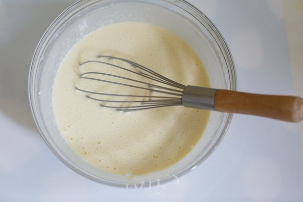 Cách làm bánh kem đơn giản